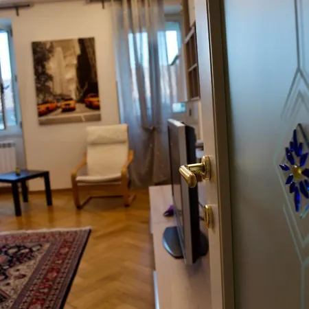Casa Svevo, 80 Mq Appartamento *